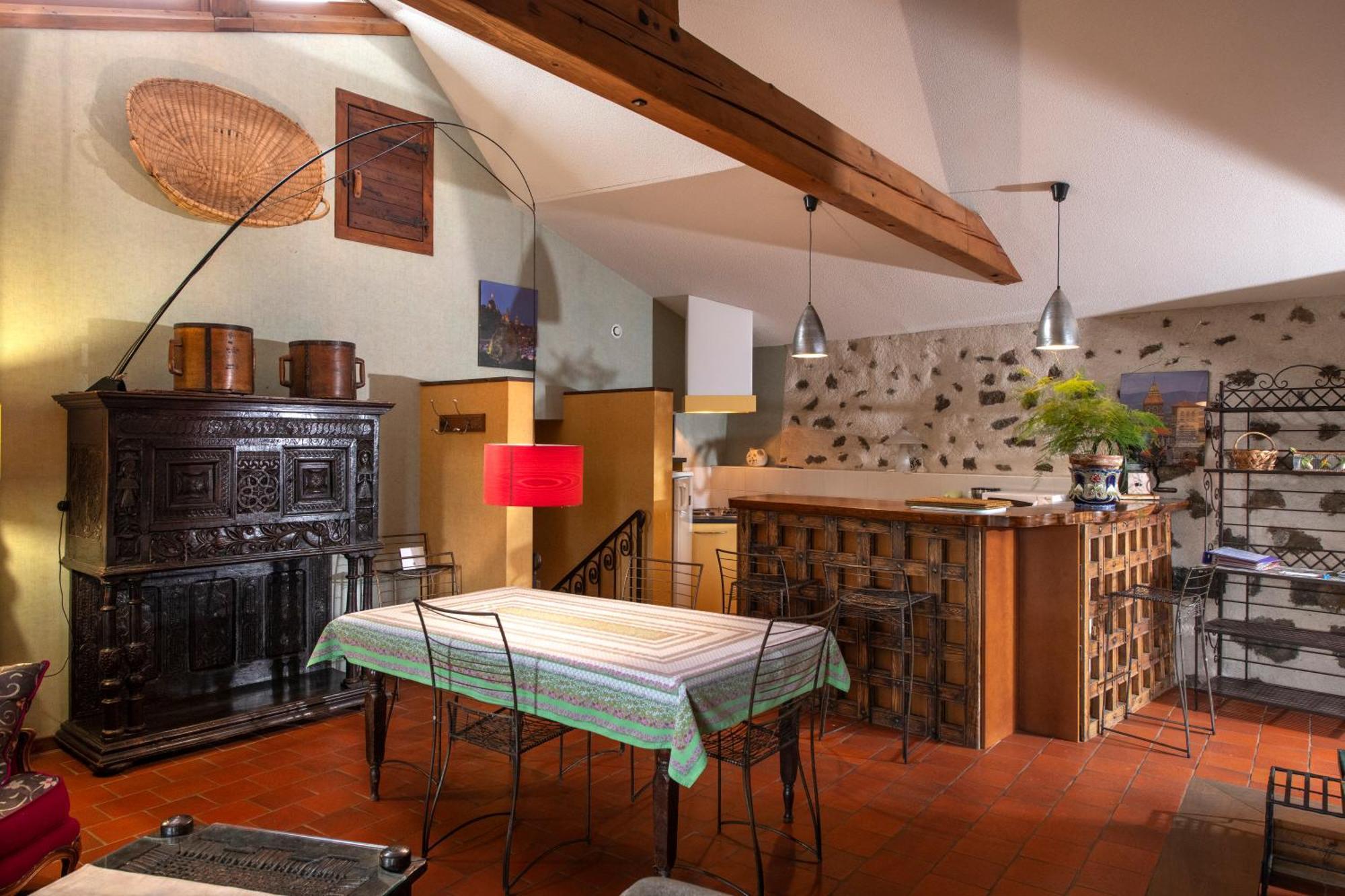 Chambre D'Hotes Et Gites Du Tapissier Polignac  Экстерьер фото